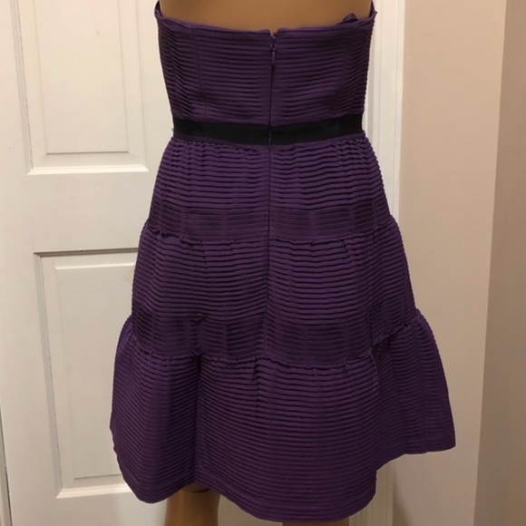 BCBGMaxArzria Flare Strapless Dress - Picture 4 of 6